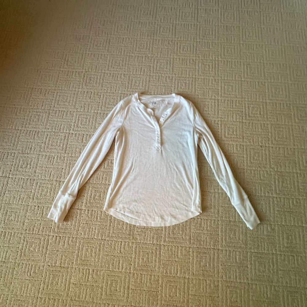 Gap Long Sleeve Henley